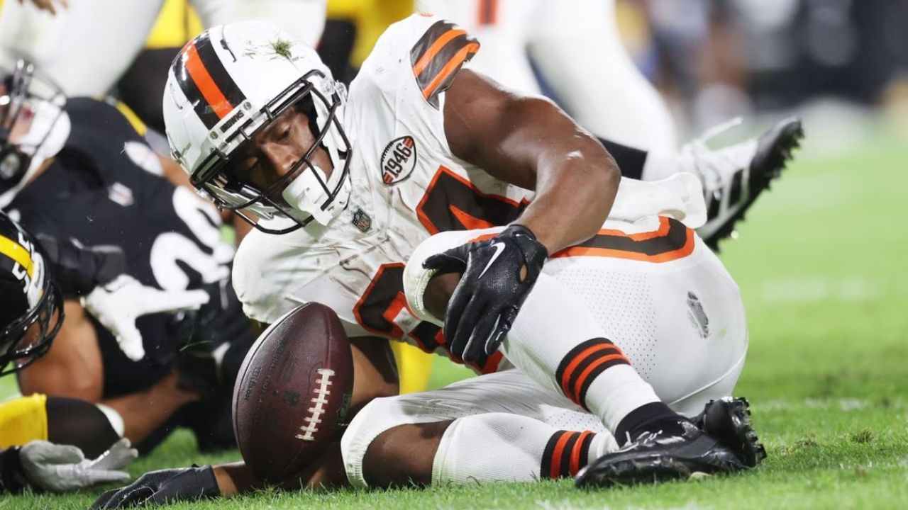 Cleveland Browns Star Nick Chubb Suffers Season-Ending Knee Injury