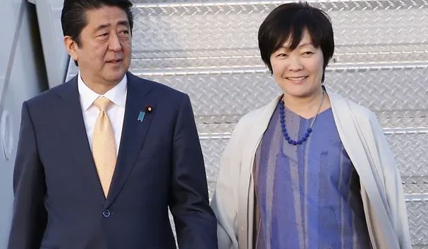 Shinzo Abe with his wife Aki Abe