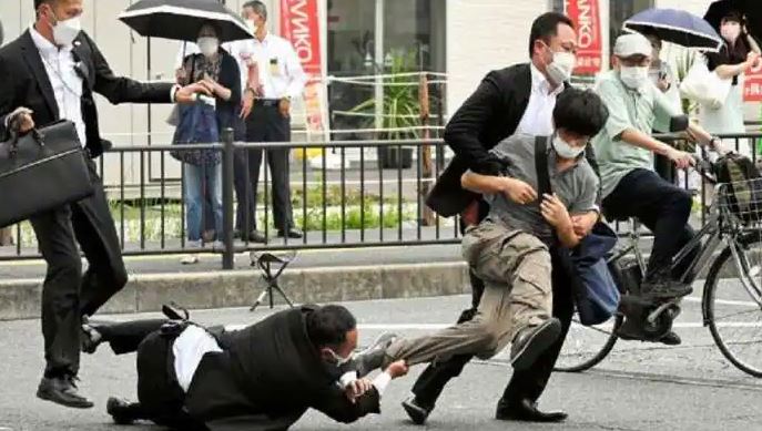 Shinzo Abes Assasinator Caught By police