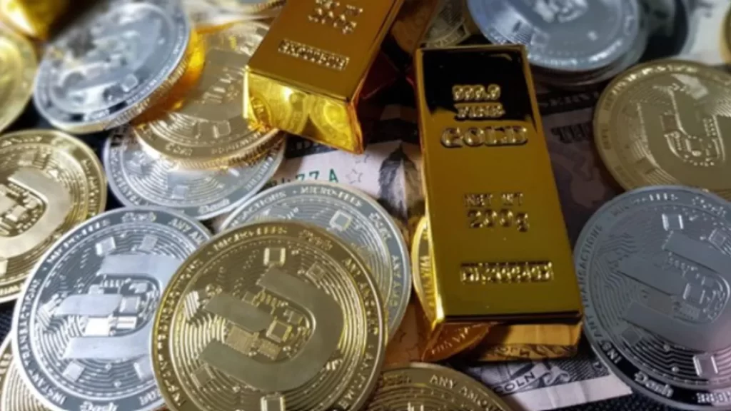 How to Invest in Silver: A Strategic Insight into Investing in 2024